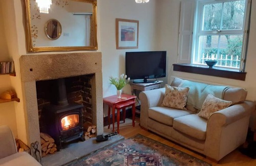 Baslow Casa | Characterful 2 bed cottage in excellent location