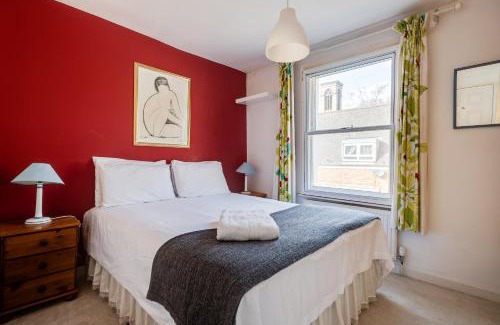 Oxford City Centre Casa | Characterful & Cosy Jericho House (sleeps up to 8)