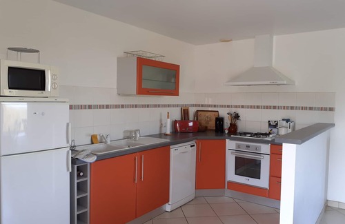 Plounevez-Moedec Casa | CHARACTERFUL GITE, ALL COMFORT***, close to the river, LARGE LAND