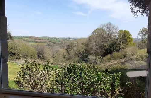 Plounevez-Moedec Casa | CHARACTERFUL GITE, ALL COMFORT***, close to the river, LARGE LAND