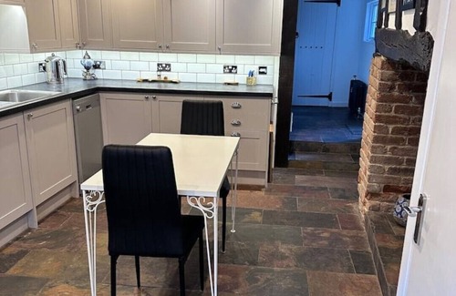 Hertford Casa | Characterful house in Hertford - near London