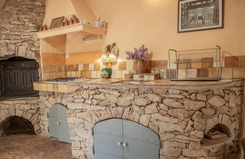 Cotignac Casa | Characteristic bergerie with swimming pool