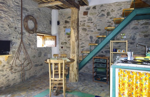 Belmonte Calabro Casa | Casa característica en Belmonte Calabro, pueblo medieval, ecoturismo, tradición