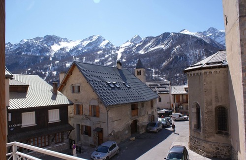 Monetier-les-Bains Casa | Chardons Bleus, hermoso edificio, corazón del pueblo, encantadores apartamentos