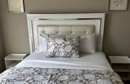 Dallas Casa | Charis Summer Home
