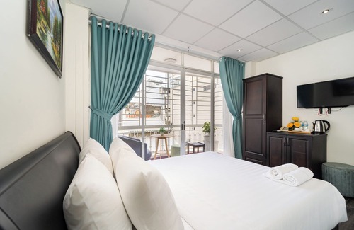 Downtown Ho Chi Minh City Hotel | Charisse Hotel Bui Vien