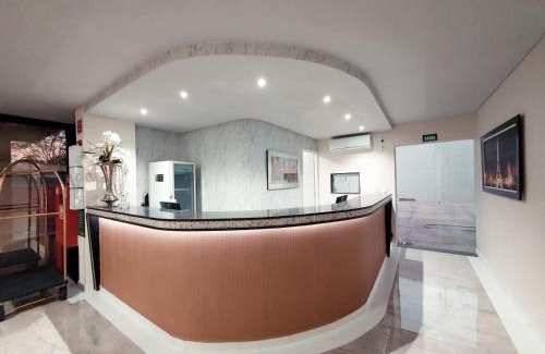 Porto Ferreira Hotel | Charles Hotel