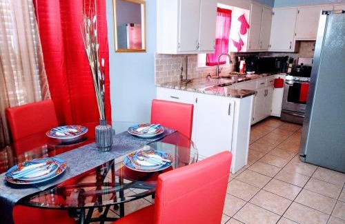 Kansas City Casa | Charles Stays