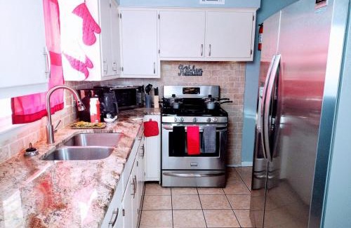 Kansas City Casa | Charles Stays