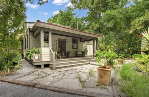 Charleston Casa | Charleston Coastal Cottage