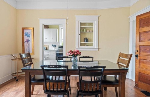 Charlevoix Casa | Charlevoix Lakeview Home - Sleeps 25!