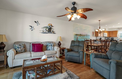 Chincoteague Casa | Charlie's Bayside Retreat - Pet friendly, In town!