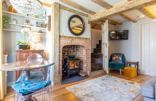 Ludwel Casa | Charlie's Cottage
