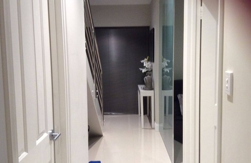 Ashby Casa | CHARLIES, Adosado Moderno