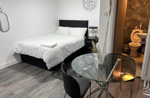 Coventry Casa | ChaRloHub 01