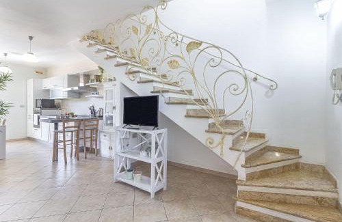 Serra li Pozzi Apartamento | Charlotte Apartment - For family and groups