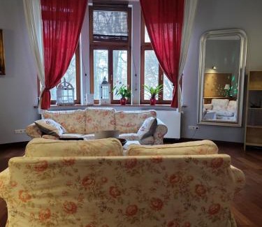 Tarnow Apartamento | Charlotte Apartment