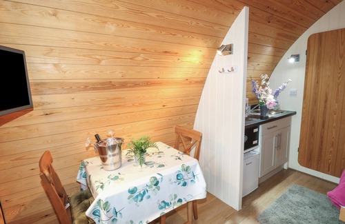 Spalding Cabaña | CHARLOTTES, romantic, with a garden in Holbeach