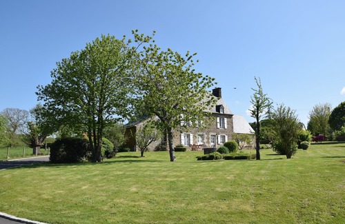 Le Mesnil-Ozenne Casa | Encanto y calma para dos en el campo cerca de Mont St Michel