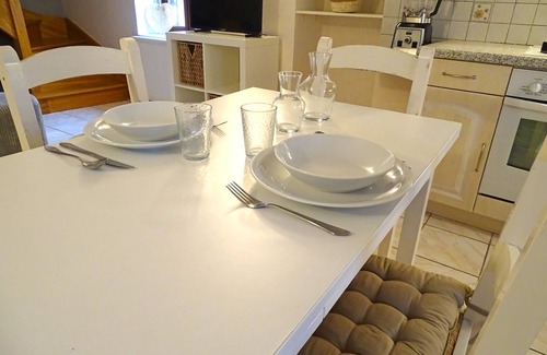 Saint-Bonnet-de-Rochefort Cabaña | Encantadora casa con gran jardín, spa y más, ideal para familias