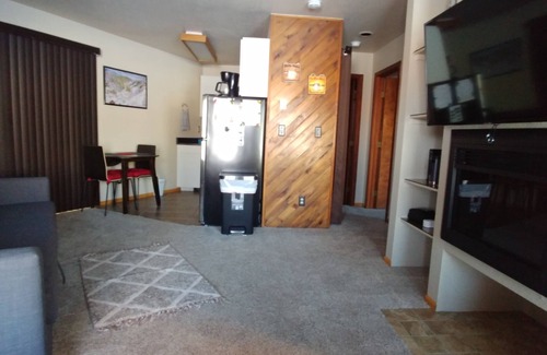 Grand Lake Casa | Charm Soda Springs Townhome 1 bedroom1 bath