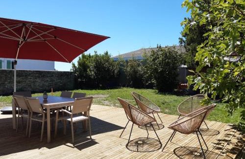 Saint-Clement-des-Baleines Casa | Charmante maison de plain pied avec 700m2 de jardin cloturé