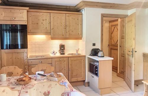 Saint-Martin-de-Belleville Apartamento | Charmant appart 2 pièces au pied des pistes avec balcon, parking et casier à skis - FR-1-344-882