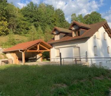 Saint-Maurice-sur-Moselle Casa | Charmante Maison Blanche