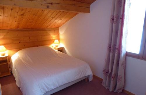 Pralognan-la-Vanoise Apartamento | Charmant appart 3 pièces dernier étage, balcon sud, parking, près pistes à Pralognan - FR-1-464-106
