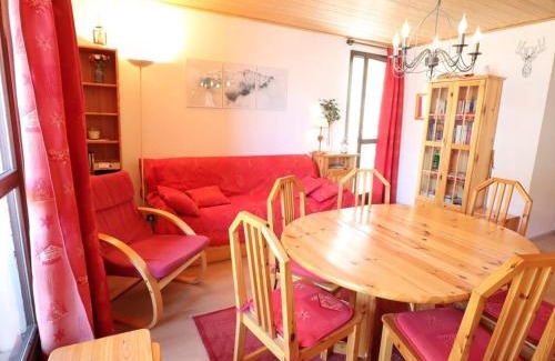 Beaufort Apartamento | Charmant appart *, 6 pers, 2 balcons, prox pistes & village, parking gratuit - FR-1-342-147
