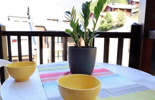 Beaufort Apartamento | Charmant appart *, 6 pers, 2 balcons, prox pistes & village, parking gratuit - FR-1-342-147