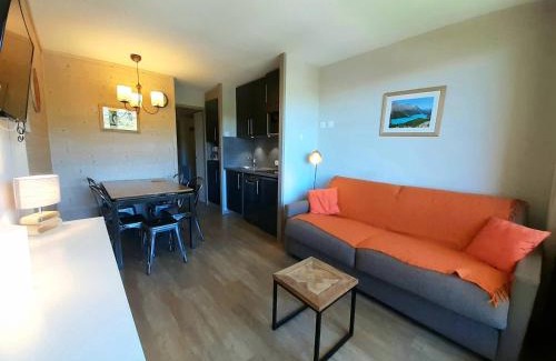 Belle Plagne Apartamento | Charmant appart. skis aux pieds à Belle Plagne - FR-1-351-60