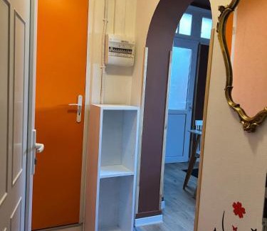 Carhaix-Plouguer Apartamento | Charmant appartement Havana