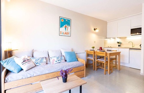 Saint-Lary-Soulan Apartamento | Charmant appartement lumineux avec balcon, près des commerces et du télécabine à Saint-Lary-Soulan - FR-1-296-458