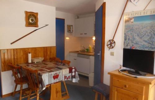 Areches Apartamento | Charmant appartement à Arêches-Beaufort avec terrasse, piscine et parking, idéal pour 4 personnes - FR-1-342-139