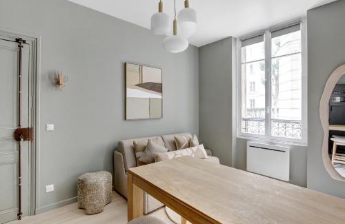 L'Europe Apartamento | Charmant appartement 1BR - Village Batignolles