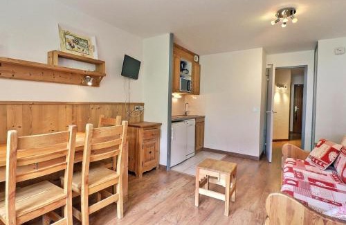 La Perriere Apartamento | Charmant Appartement 2 pièces - 31m², Balcon, La Tania - Accès Direct aux Pistes, 4 Pers. - FR-1-182A-43