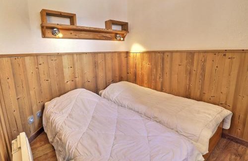 La Perriere Apartamento | Charmant Appartement 2 pièces - 31m², Balcon, La Tania - Accès Direct aux Pistes, 4 Pers. - FR-1-182A-43