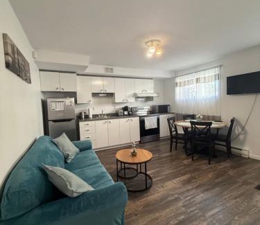 Saint-Hubert Apartamento | Charmant appartement au sous-sol