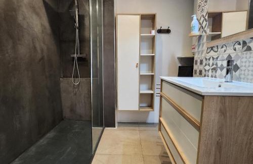 Mont Boron Apartamento | Charmant appartement au calme à proximité du Port, de la vieille ville de Nice , de la Promenade des Anglais