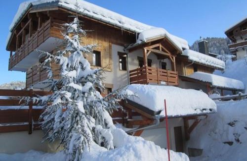 Flumet Apartamento | Charmant appartement au pied des pistes avec piscine et parking - FR-1-505-13