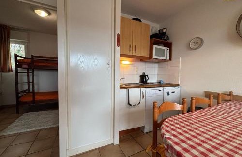 Behobie Apartamento | Charmant appartement avec terrasse dans résidence avec piscine à Ciboure - FR-1-239-1107