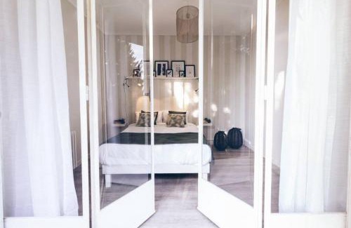 Poitiers Apartamento | Charmant appartement - Chambre séparée - 300m de la gare et accès direct au cœur historique