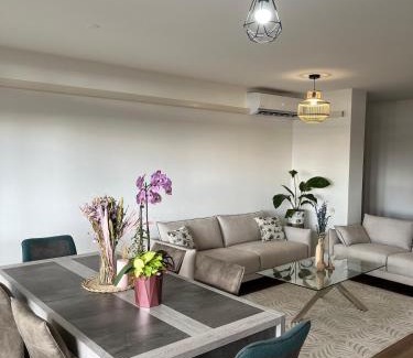Saint-Pierre De La Reunion Apartamento | Charmant appartement meublé à Terre Sainte