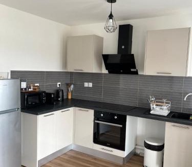 Saint-Pierre De La Reunion Apartamento | Charmant appartement meublé à Terre Sainte