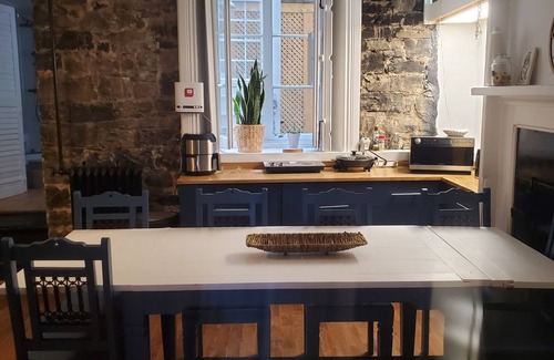 Haute-Ville Apartamento | Charmant Appartement Vieux Québec