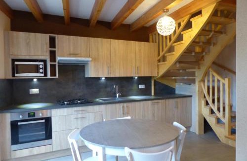 La Guillermie Casa | *Charmant Atelier Rénové, Jardin & Terrasse, Proche Ski et Vichy* - FR-1-489-140