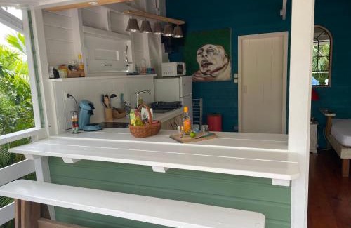 Riviere-Salee Casa | Charmant bungalow avec petite piscine privée