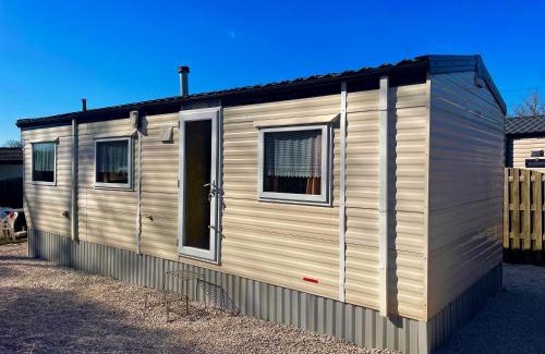 Bauche Otro | Charmant Bungalow avec piscine et emplacement voiture