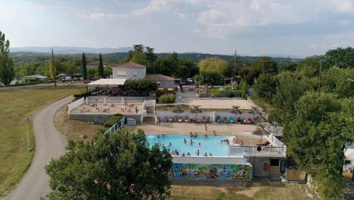 Saint Alban Auriolles Otro | Charmant camping Familiale 3 Etoiles vue 360 plage piscine à débordement empl XXL